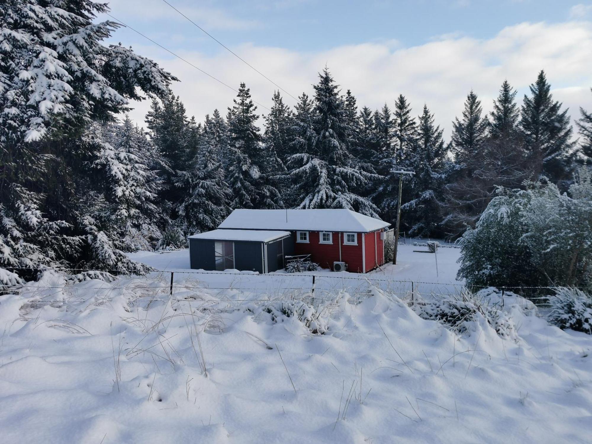 Little Red School House Villa Oamaru Exterior photo